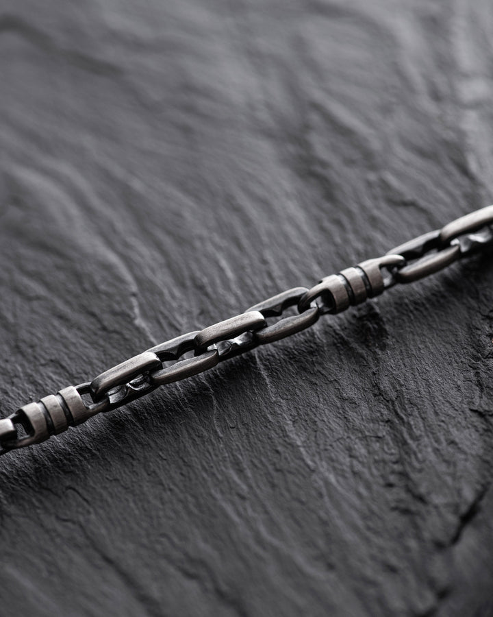 0425f6a92c1b63be586240d54e1f4343