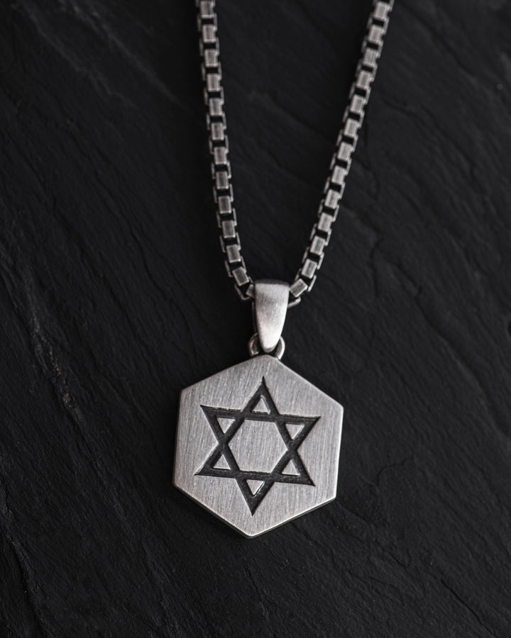 668ba971f1fdeb9a772533d5e94f760e