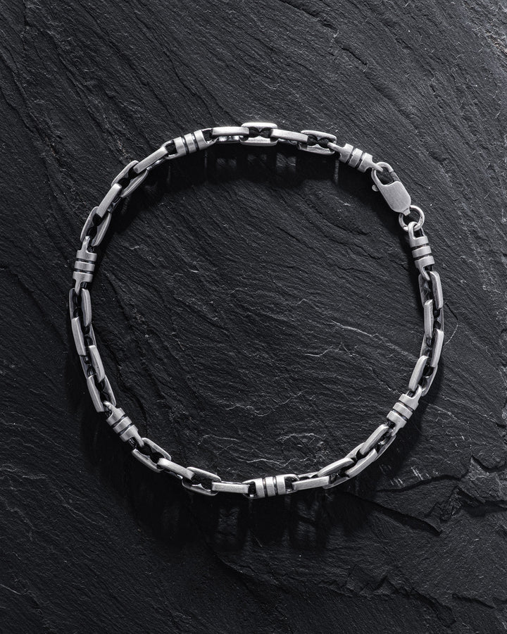 67e57aff6fa7d3feb0e4ed5522453430