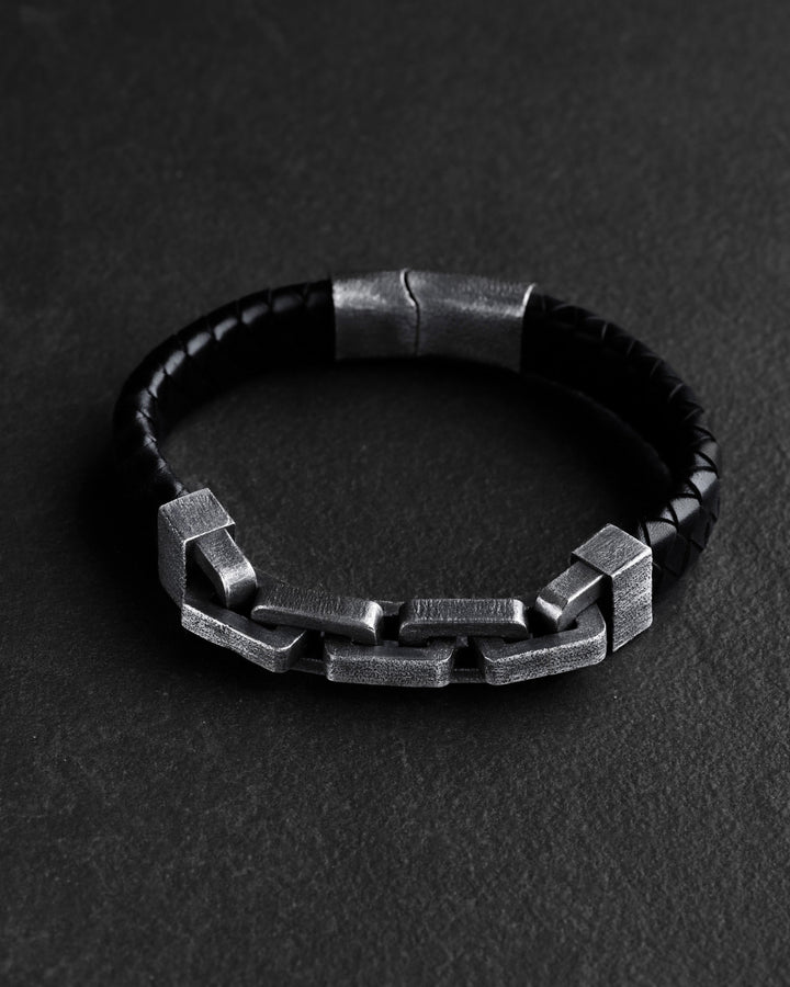 82a1635ccde1661d8dec48c99697df17