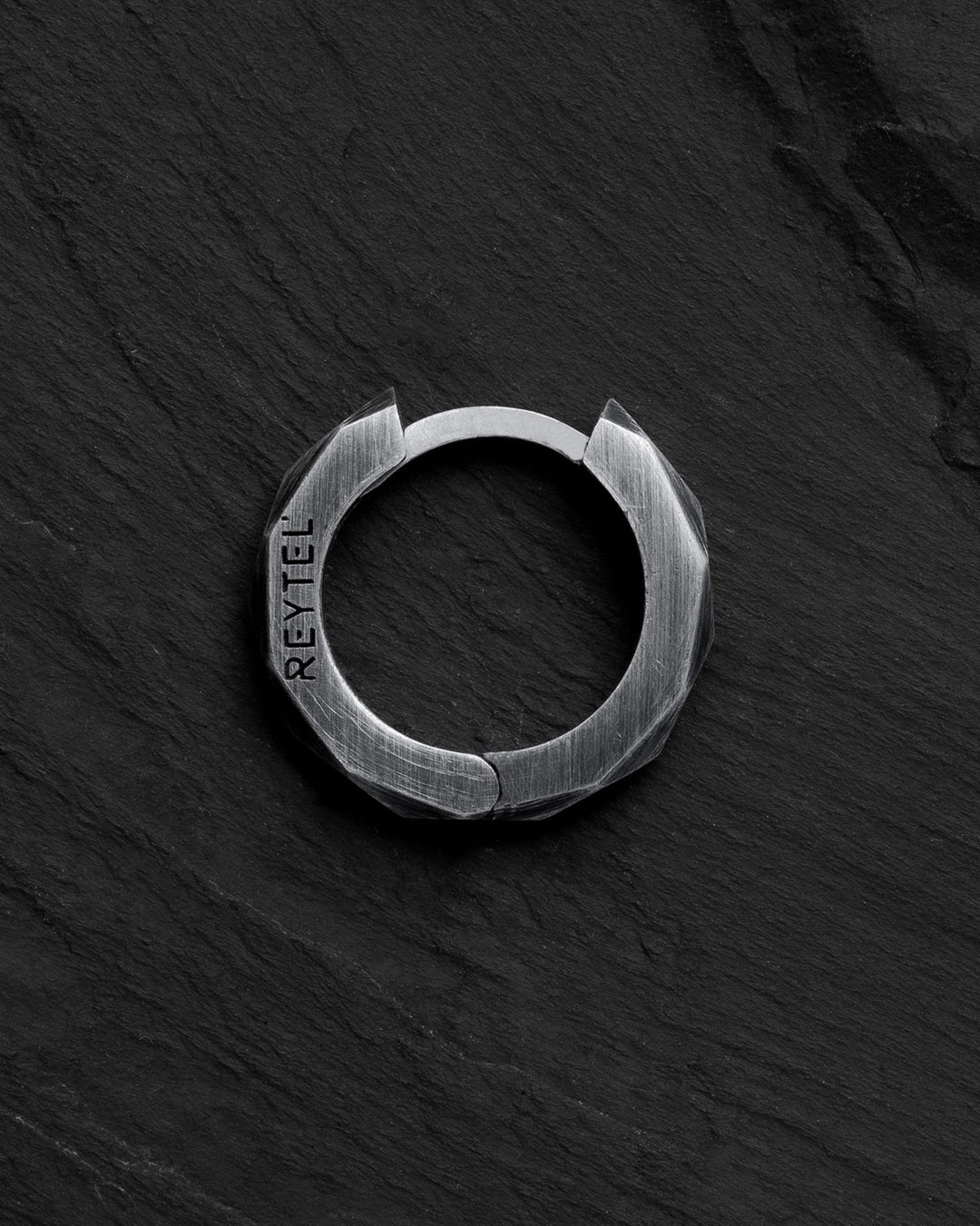 44a78e6eb0d4195c635f83a310b1c52e