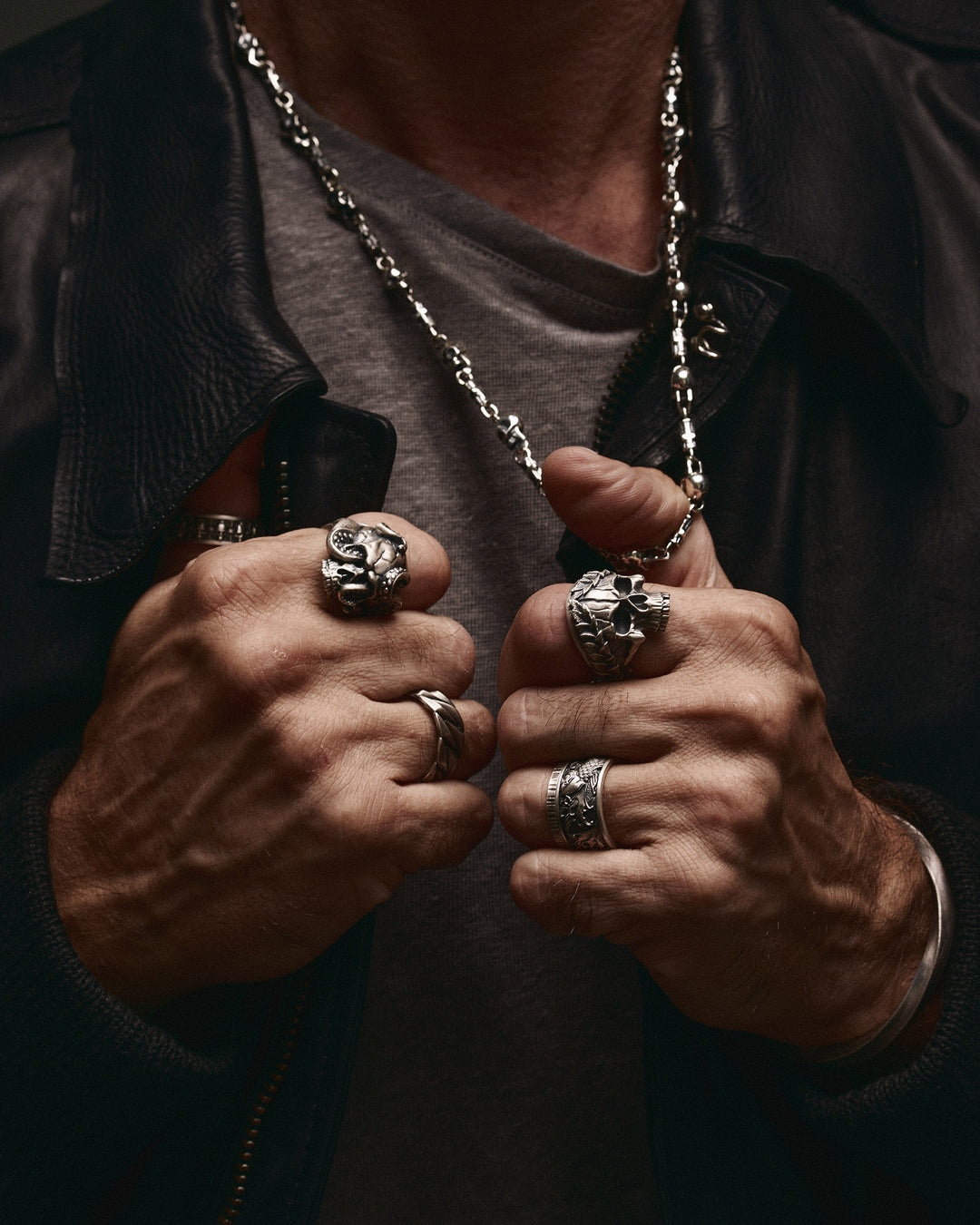 MEMENTO MORI silver chain