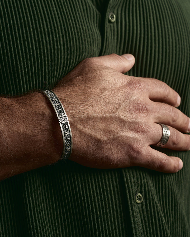 Silver bangle VEGVISIR WITH RUNES