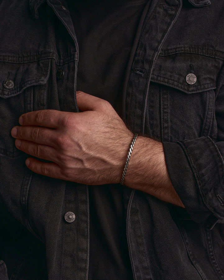 651f669090cef07ddf66ce09d780fe6e