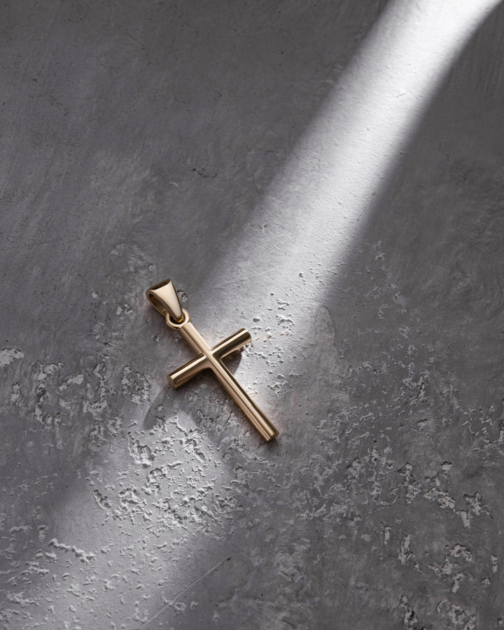 14k yellow gold cross ANBETUNG (mini)