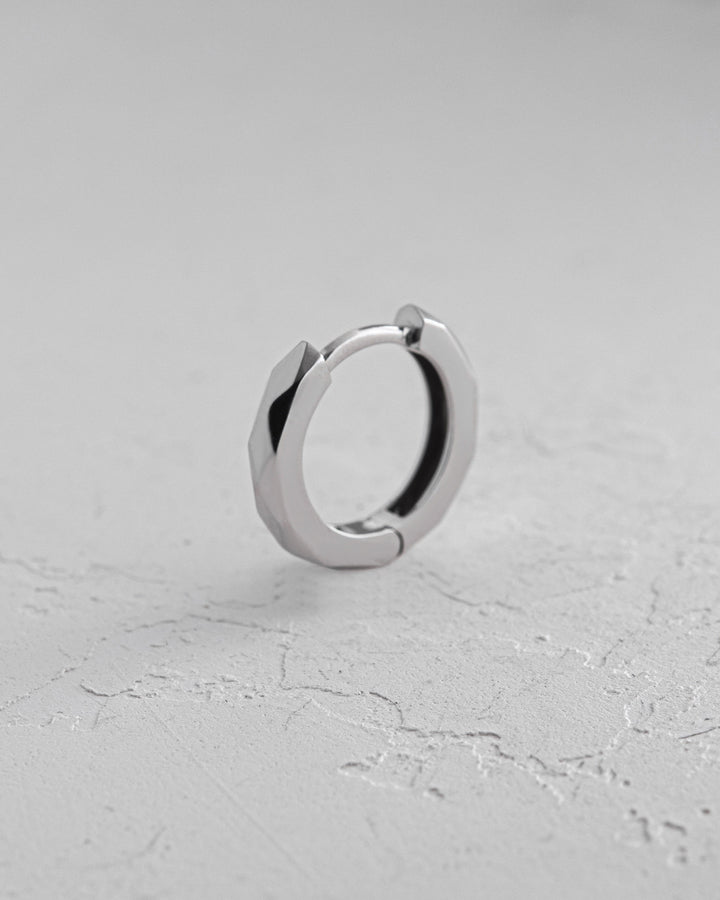 14k white gold single earring FLASH