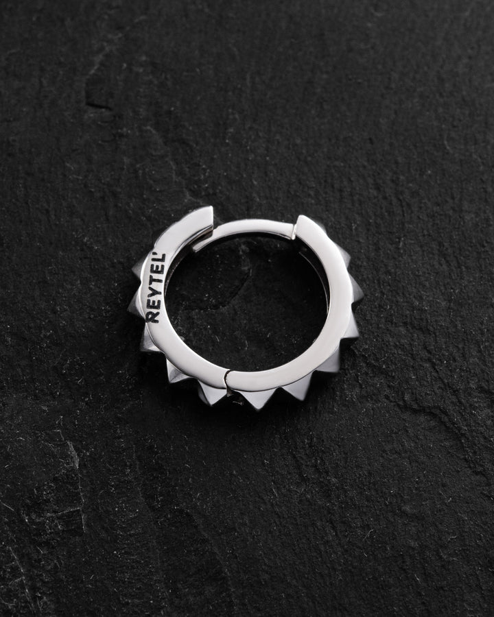 14k white gold single earring HARD