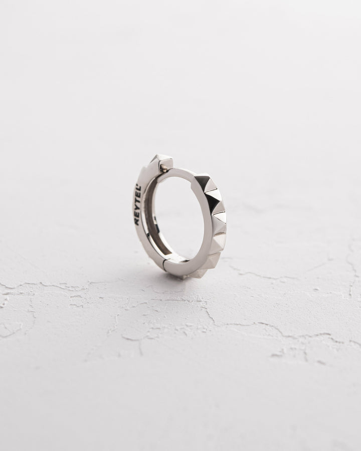 14k white gold single earring HARD