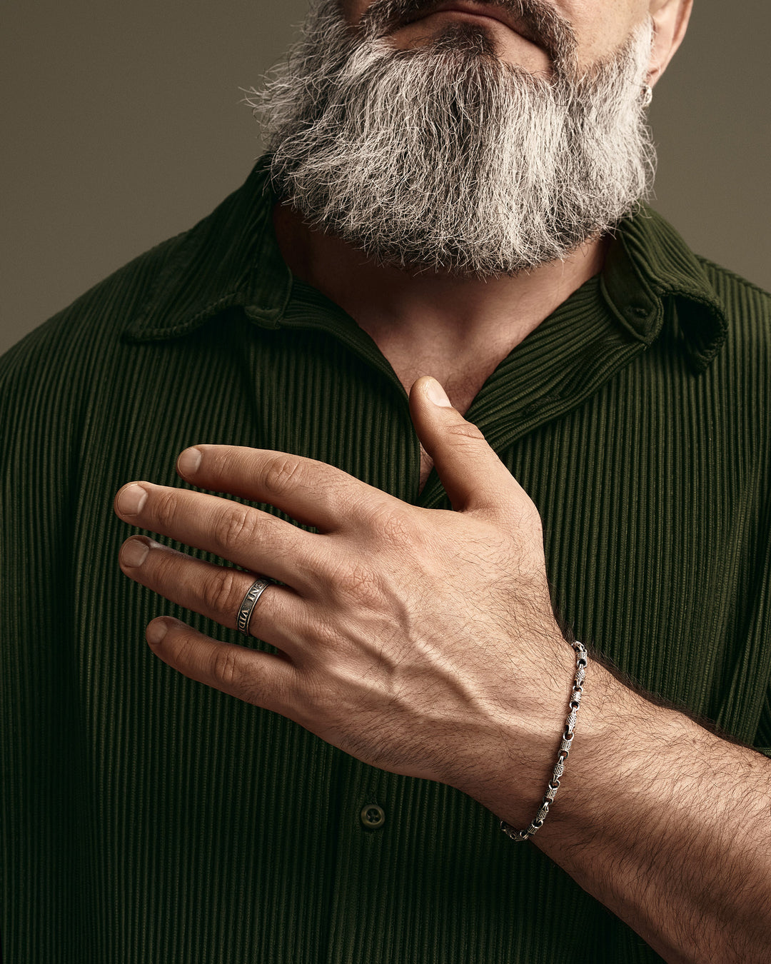 5911614924c7414c597b48ac7f2f5109