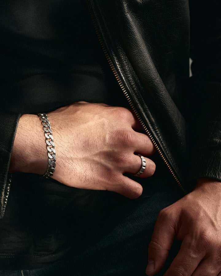 03101515546984fd7547ed9903823489