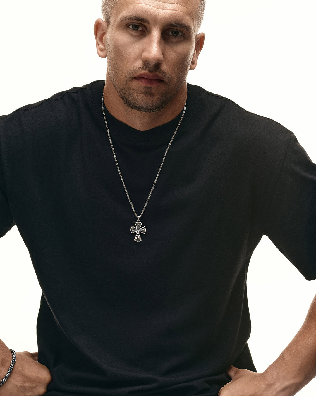 798a16a52459ea98805ae5667e9c9dfd