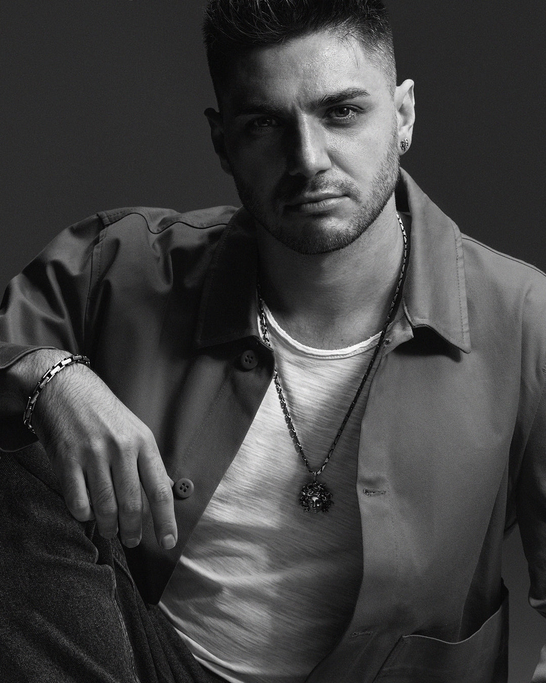 6ce3a4165635834610dace2b7461a3e5