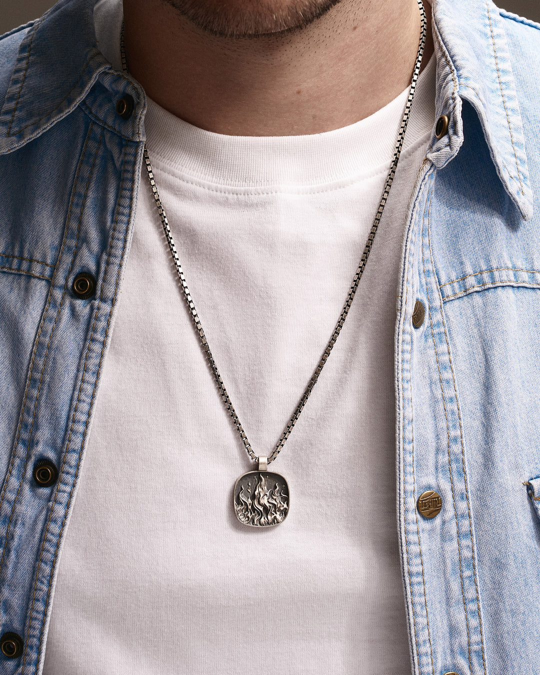 790f5512166757d9bdcd41a0b96330be