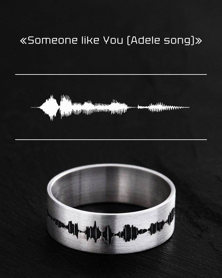 Silver ring SOUNDWAVE ENGRAVING