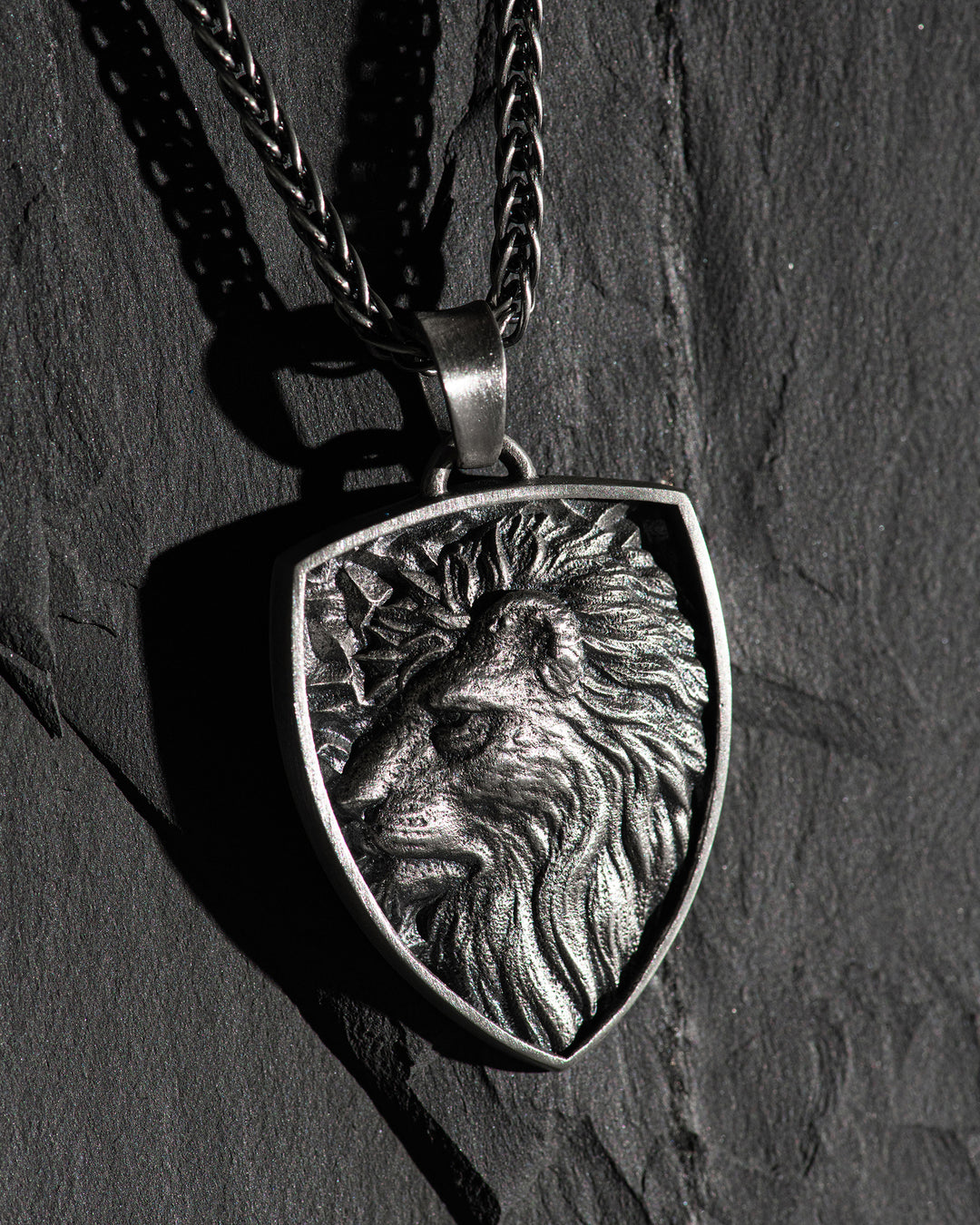 Silver pendant - shield LION