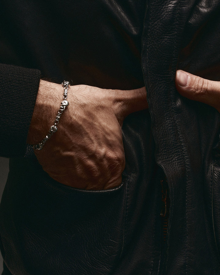 e4ffb3ca64e2a77e411a45104216af27