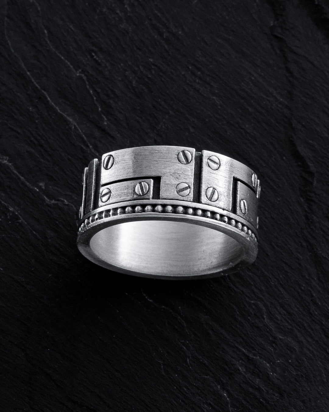 f57c3a3343f20f2afeedc177dc7da951