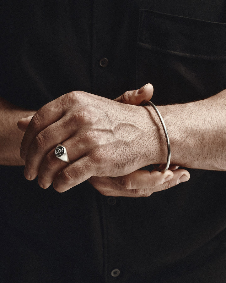 Silver bangle MEKTIG