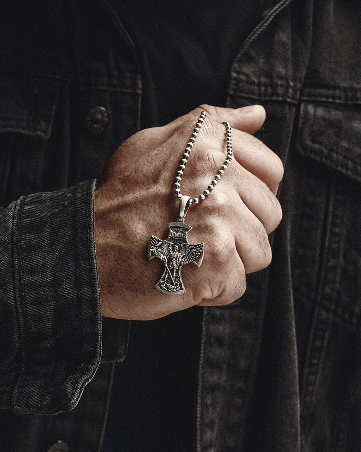 Cruz de plata ST. ARCÁNGEL MIGUEL