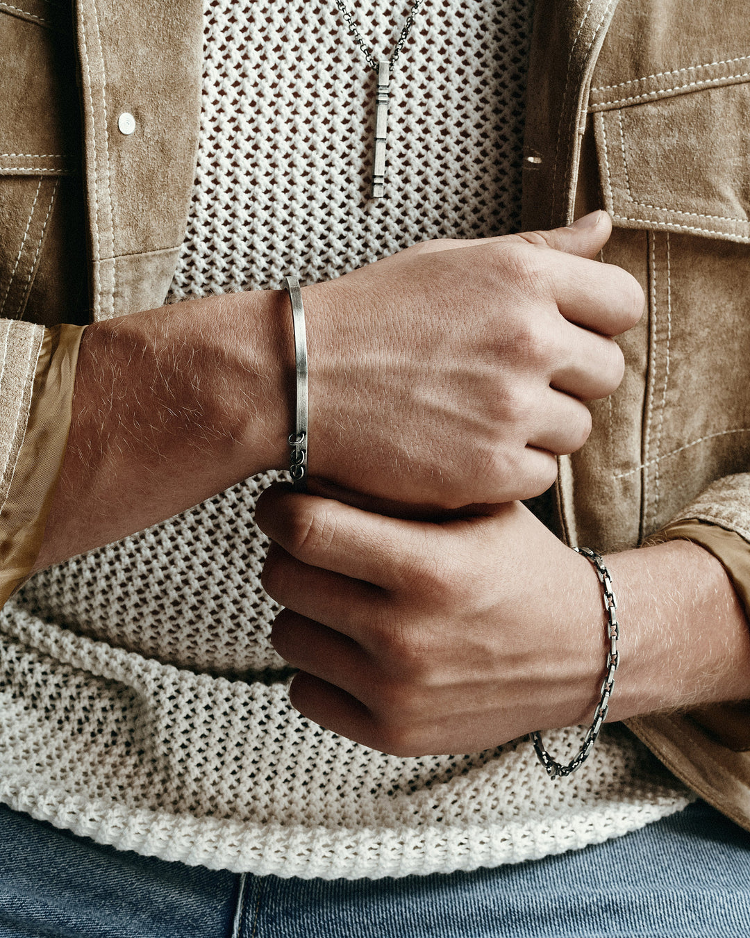 Silver bangle DENKEN