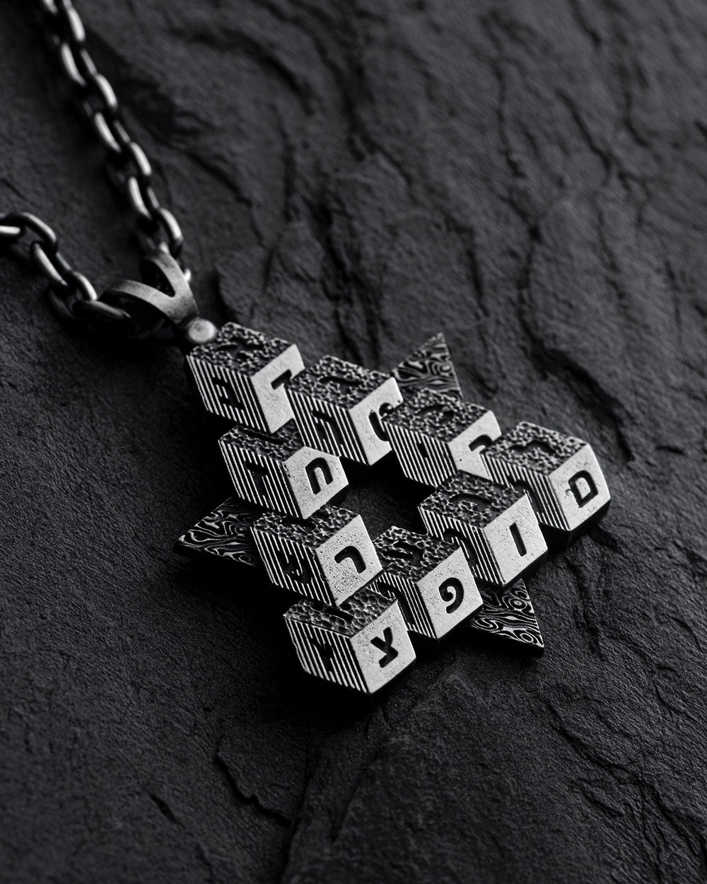 32704f9271c0c32152bb9b55e5d1f5b8