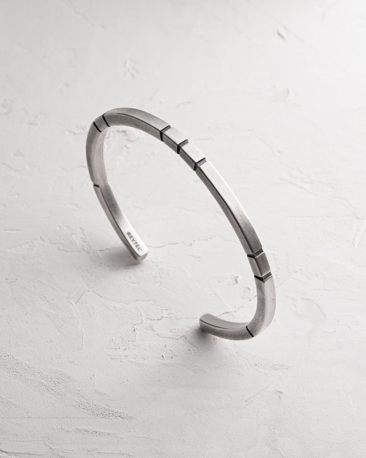 Silver bangle SCELTA