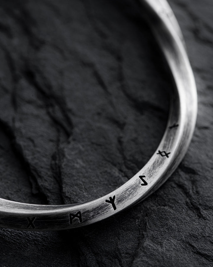 b03abf669281e3bf9676cedd77bf8936