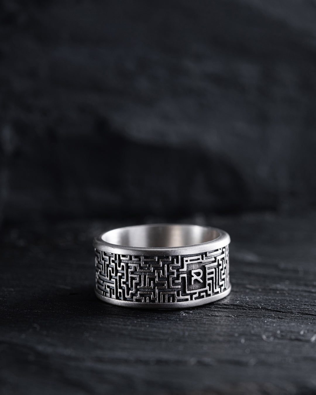 9f51466844e933a40e1c6848c175372c