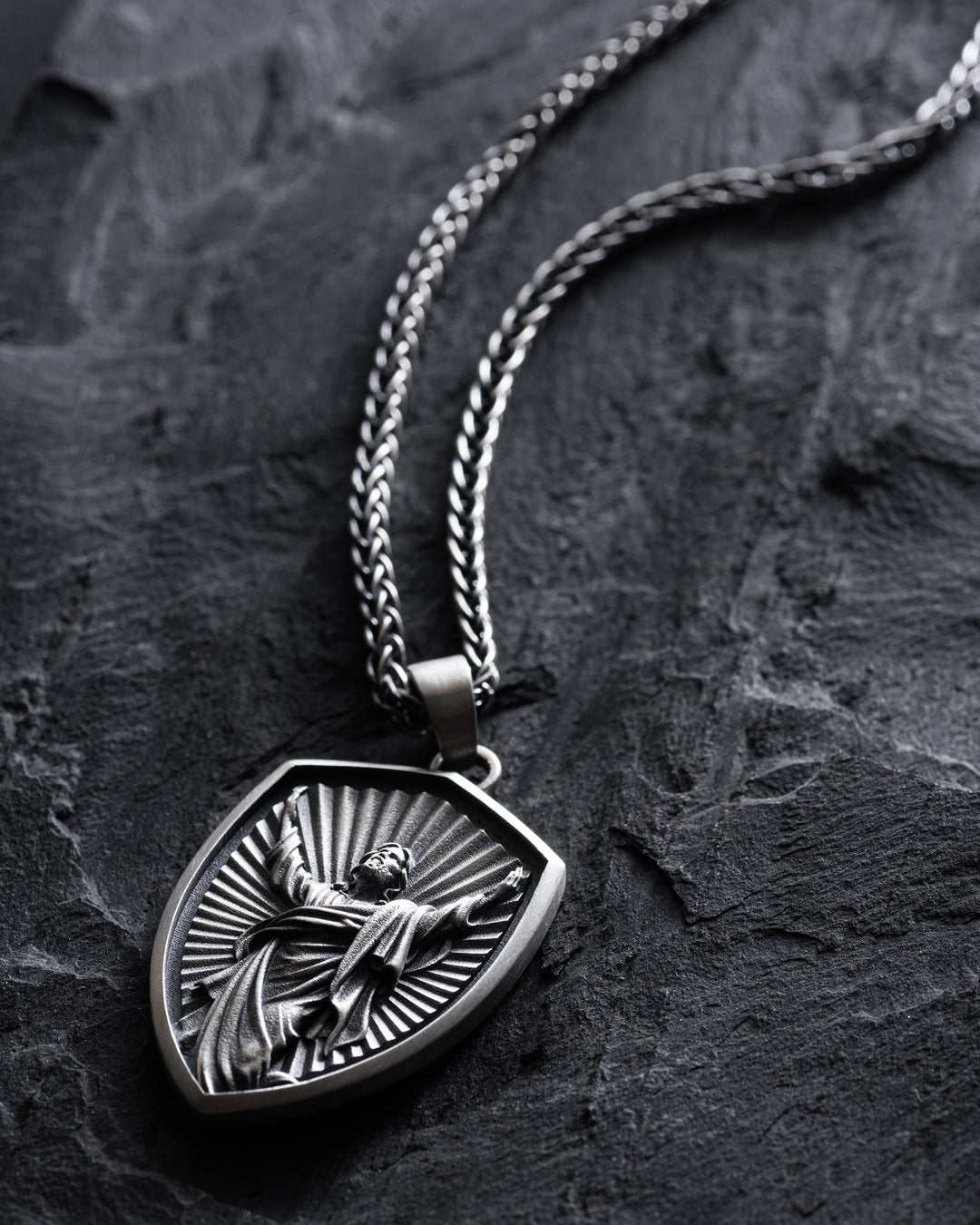 e973cfc2e68ff8fbd48ea8e117565669