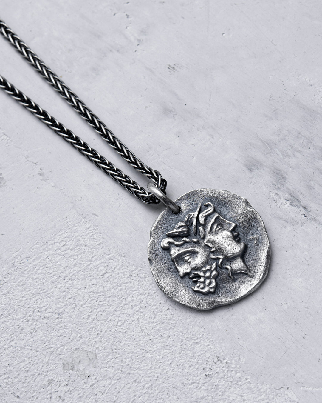 4a5fe83333cbf1179f6b069bc31a1610