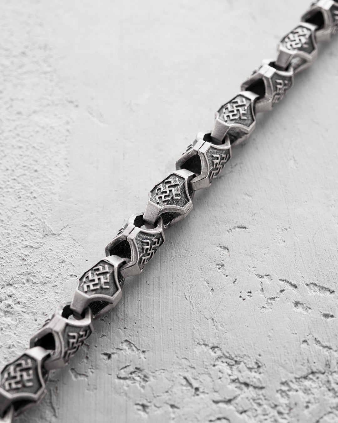 Silver bracelet SVARGA