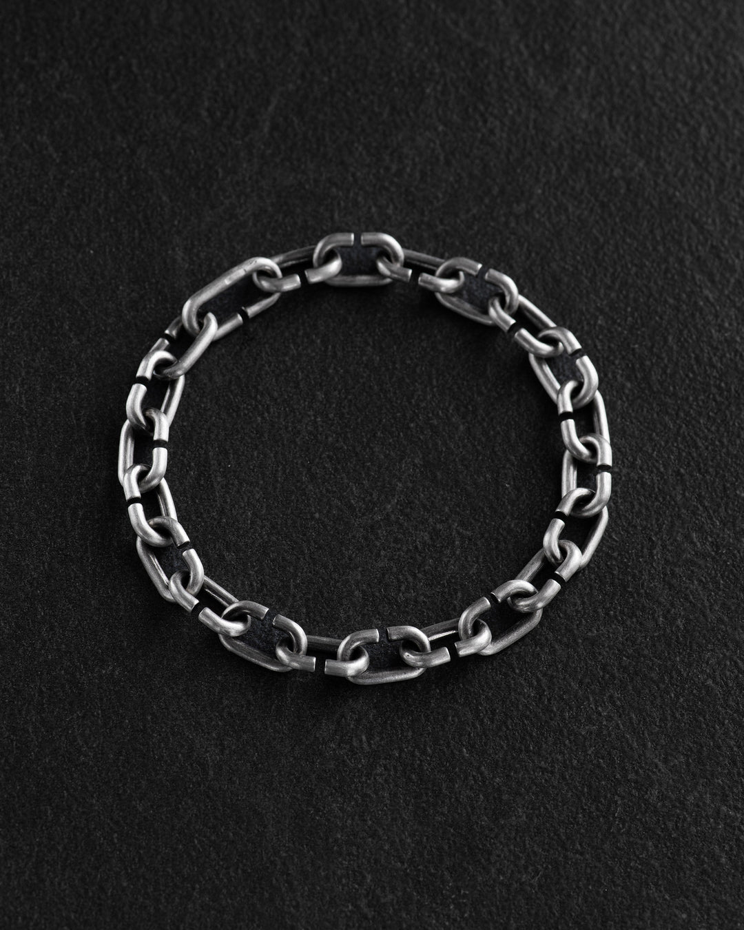 3b8b49bb4a849cd3c49f5a46eedf6183