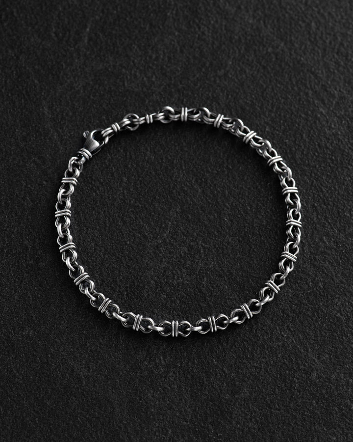 42438f1e89468b2524405a077e7c0640