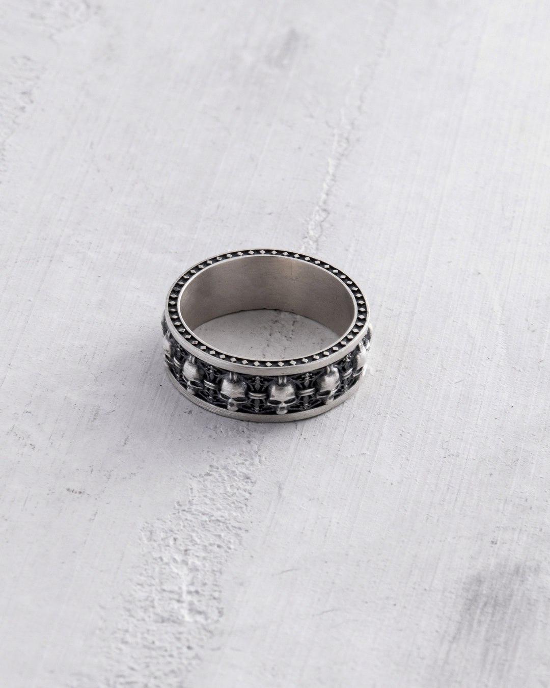 Silver ring MEMENTO MORI