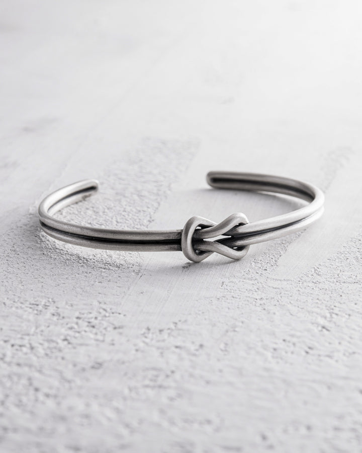 38fb83ba07fab82083dc8b6802a693b7