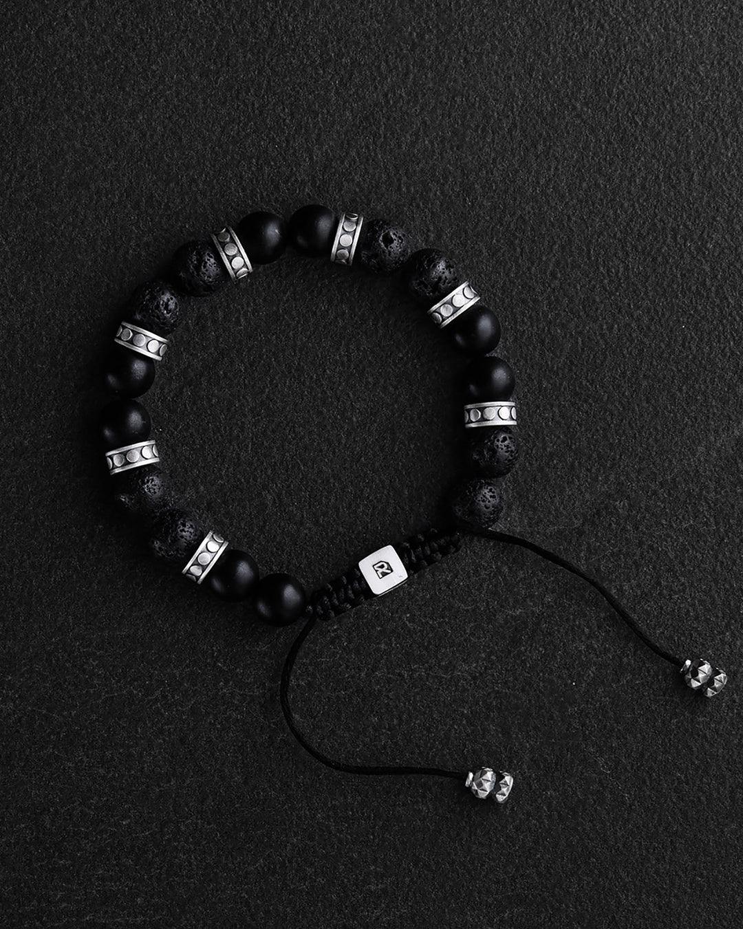 7b354689679458de8bbb40ec6ee82daa