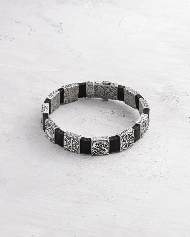 2acdfc6610cf175317582e59ddb93450