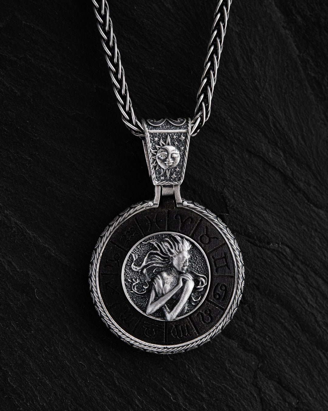 724004839d68bbbf99ff83581684e446