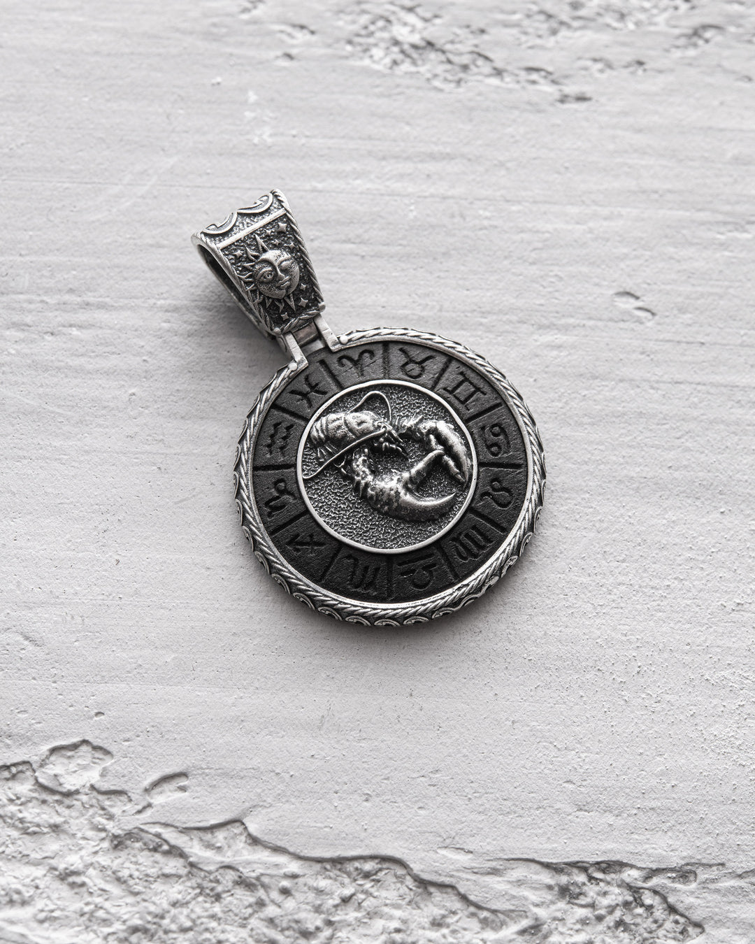 ab24d5ed979144ee575dab1968a6383b