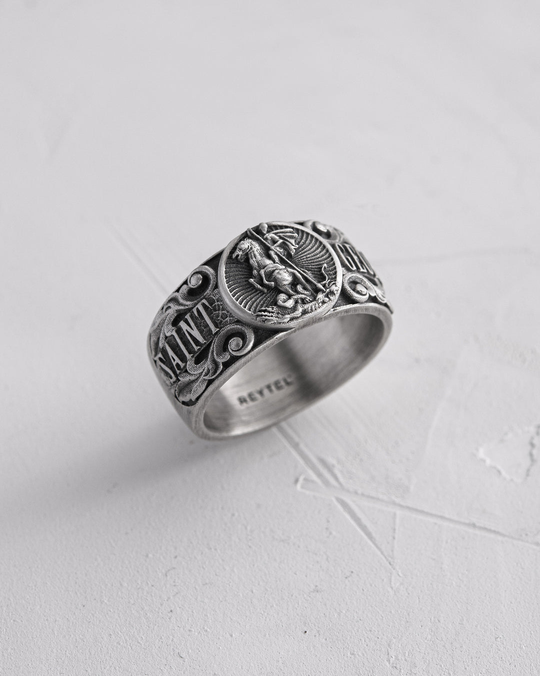 0bb95feb647f169fe95a29fd2f9c04a0