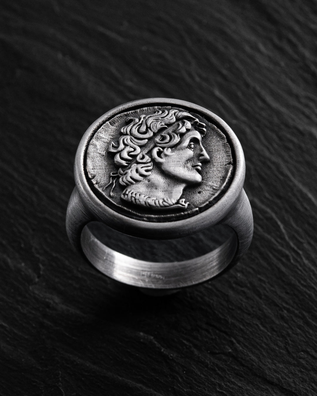 eebe0f3fbf71bc020baee3e0a4fe1136