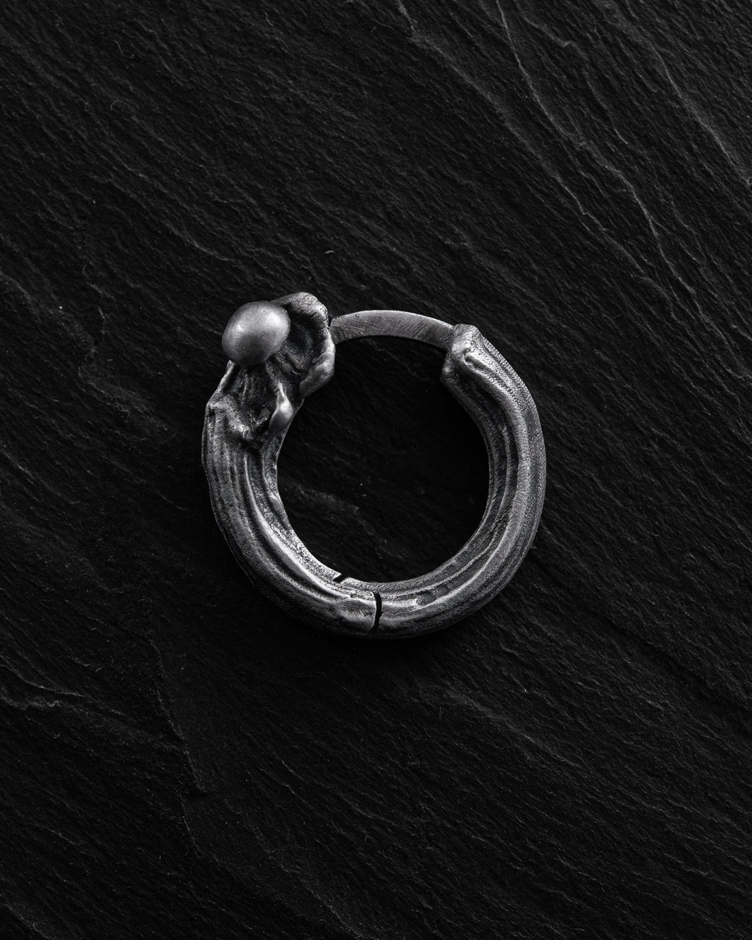 860e77ce3c19564b9bfba8db7f213724