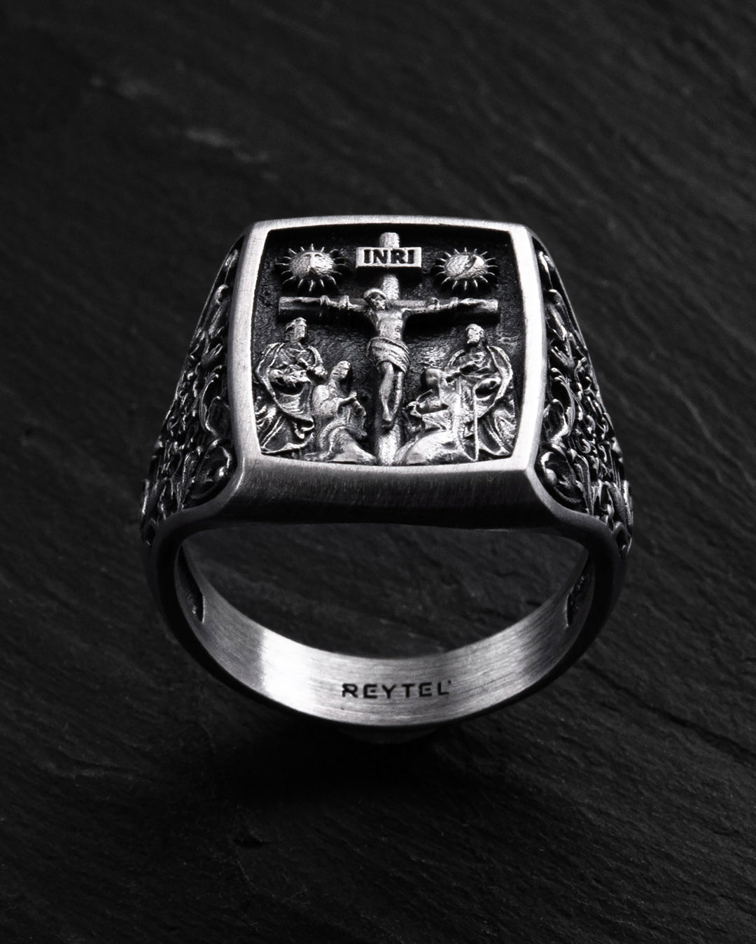 041299f54d838e74e0e9b4e1240c699c