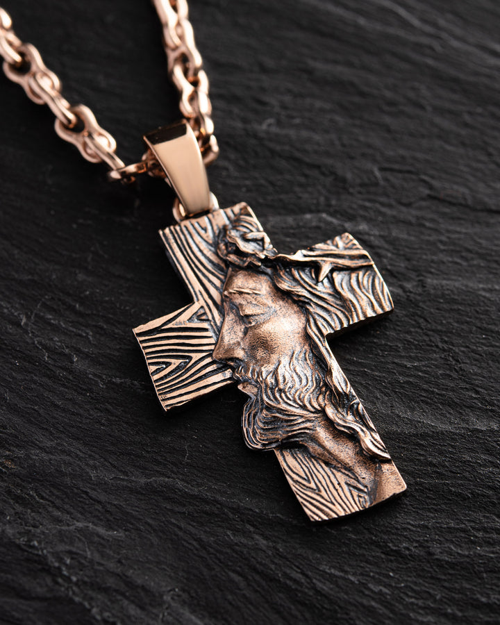 Cruz de oro rosa de 14k EL ROSTRO DE LA FE