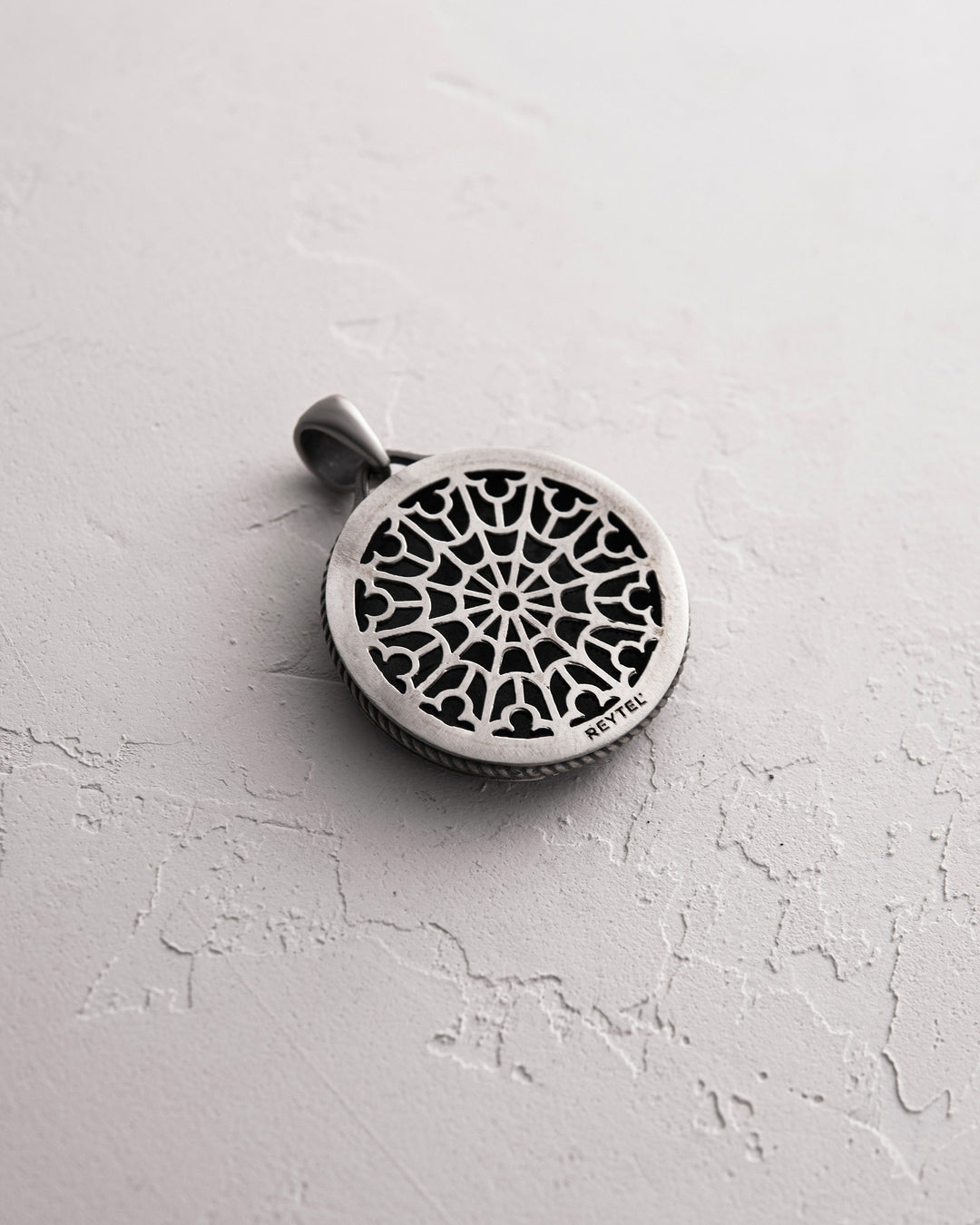 Silver pendant Zodiac sign - VIRGO. MEMENTO MORI (miss)