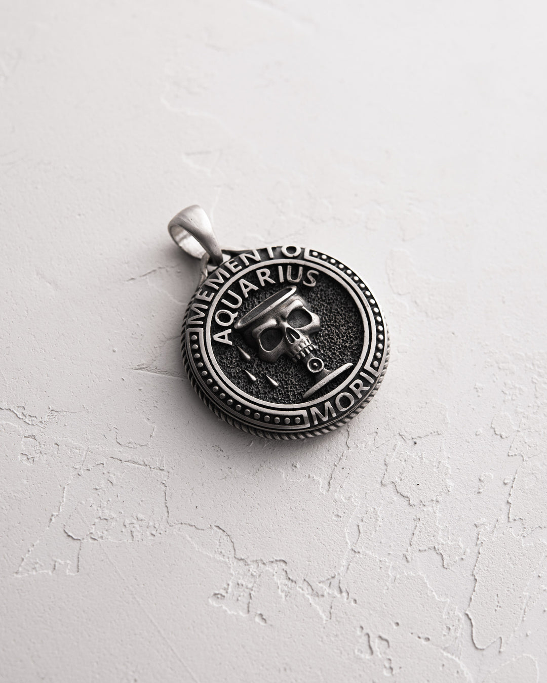 Silver pendant Zodiac sign - AQUARIUS. MEMENTO MORI