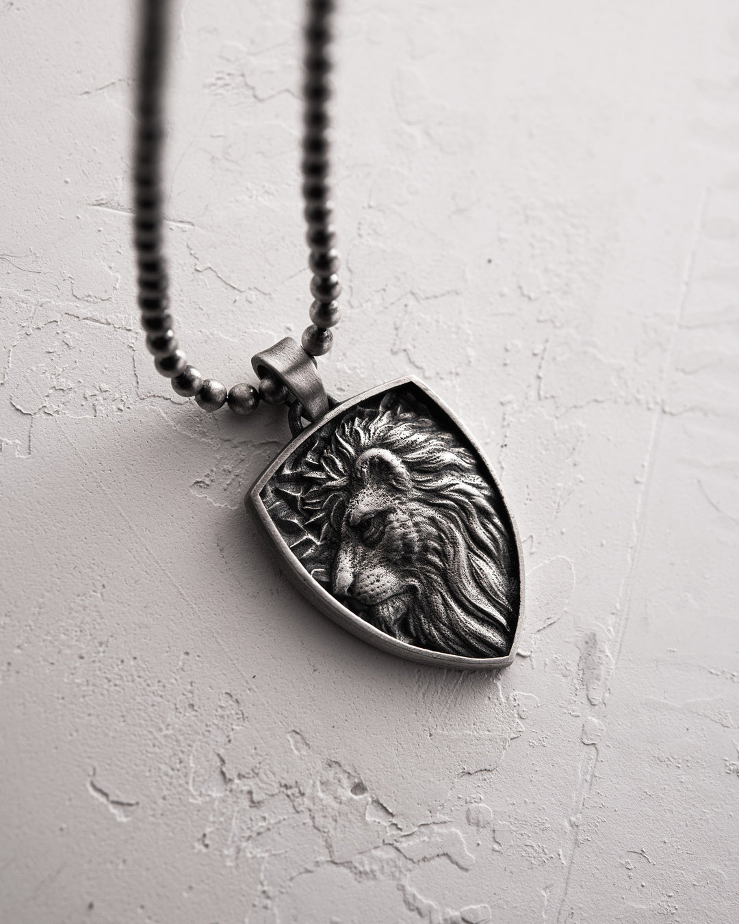 Silver pendant - shield LION
