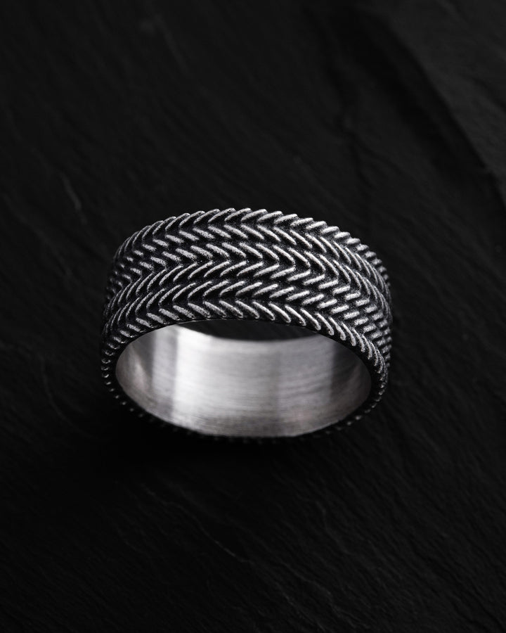 Silver ring VEGER