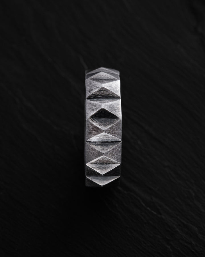 Silver ring SPECULAR