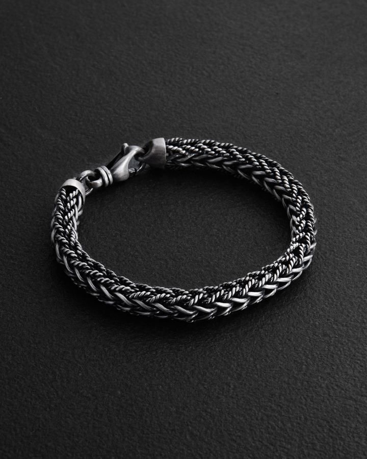 ef33e870ff1b599bb1ccec5af4010b06